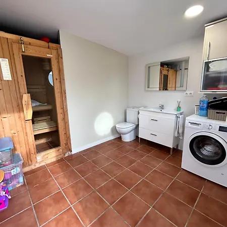 Acogedora Casa Con Piscina Y 3 Vilanova i la Geltrú